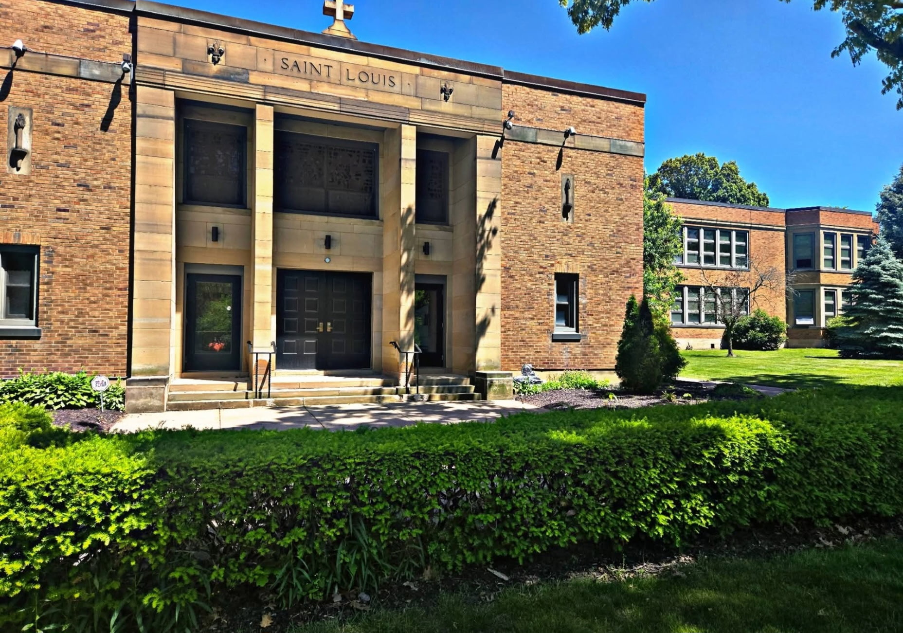 Main entrance of the Imani Temple Ministries building on North Taylor Road